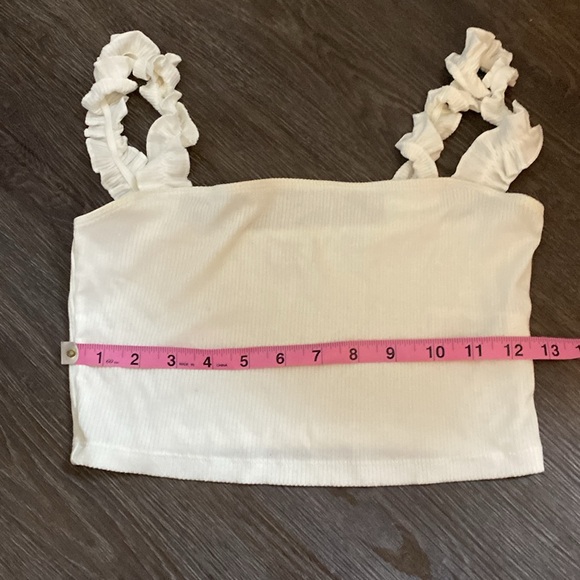 Sunday Best tank top crop top - Picture 3 of 5